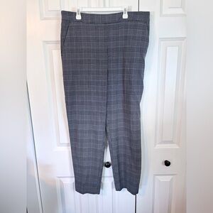 Banana Republic Hayden Gray and Blue Plaid Trouser Ankle pants. Size 12
